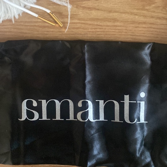 RARE Amanti Satchel - Picture 6 of 9